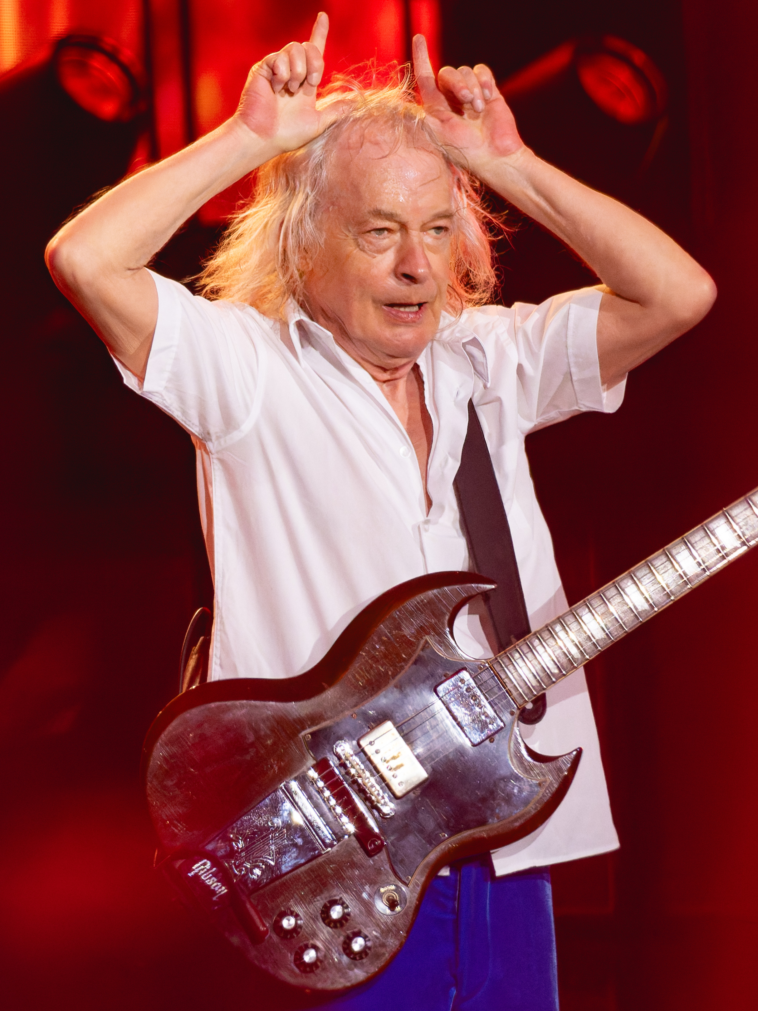 Angus Young guitar tone guide